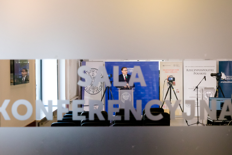 Konferencja prasowa online z udziałem prezesa IPN dr. Jarosława Szarka dotycząca nowego portalu IPN edukacja.ipn.gov.pl – 26 marca 2020. Fot. Sławek Kasper (IPN)