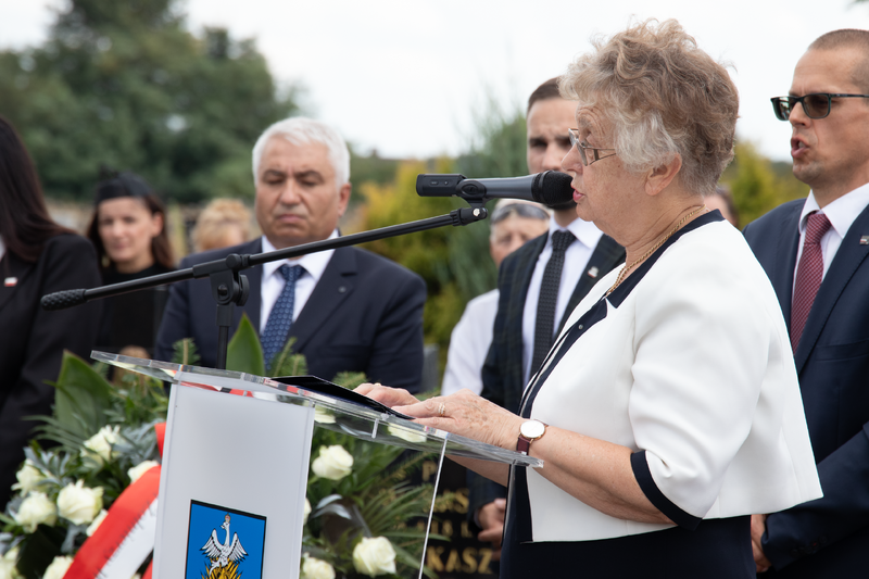 Uroczystości pogrzebowe żołnierzy ekshumowanych przez Instytut Pamięci Narodowej - Stary Ochędzyn, 2 września 2025 r.