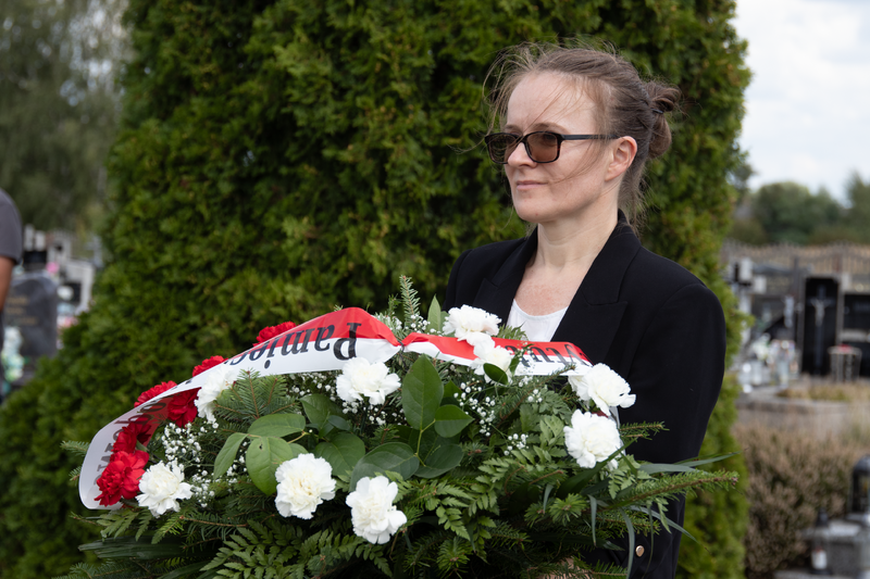 Uroczystości pogrzebowe żołnierzy ekshumowanych przez Instytut Pamięci Narodowej - Stary Ochędzyn, 2 września 2025 r.