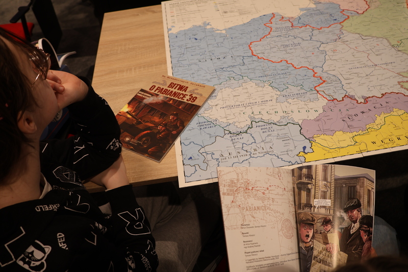 „Ferie z IPN” – warsztaty edukacyjne dla uczniów nt. obozu dla dzieci i młodzieży polskiej przy ul. Przemysłowej – Łódź, 12 lutego 2026 r. fot. Monika Łukaszewska