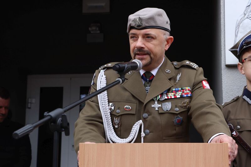 Odsłonięcie tablicy pamiątkowej poświęconej ppor. rez. Anzelmowi Sztajnertowi - Pieczyska, 13 kwietnia 2026 r., fot. Jacek Trajdos (IPN)