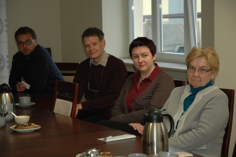 Od lewej: Michał Trębacz (OBEP), Paweł Spodenkiewicz (OBEP), dr Joanna Żelazko (naczelnik OBEP), prof. dr hab. Maria M. Blombergowa