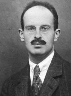 Profesor Oskar Halecki (1891-1973) należy do najbardziej cenionych i najczęściej cytowanych historyków polskich poza granicami kraju. Ze względu na postawę antykomunistyczną, obronę idei federacji o antyrosyjskim nastawieniu czy podnoszenie roli Kościoła 