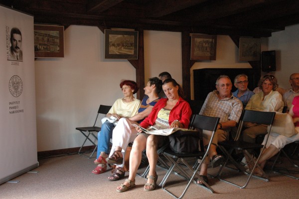 Uczestnicy spotkania Klubu Historycznego im. gen. „Grota