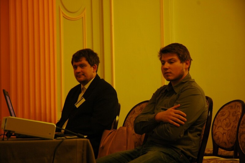 Z lewej dr Michal Rak (Katedra Archeologii, Uniwersytet Zachodnioczeski w Pilznie)