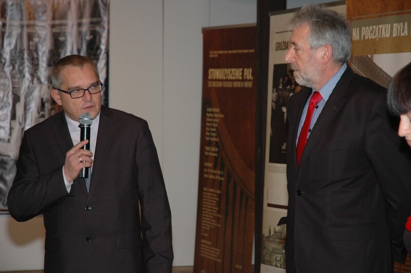 Wystawę otwiera Marek Drużka, dyrektor Oddziału Instytutu Pamięci Narodowej w Łodzi