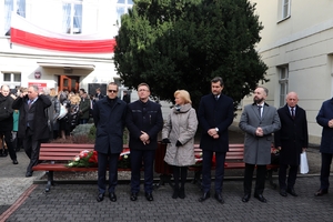 Na pierwszym planie od lewej: Bartosz Bijak, naczelnik OBUWiM, dr hab. Dariusz Rogut, dyrektor Oddziału IPN w Łodzi