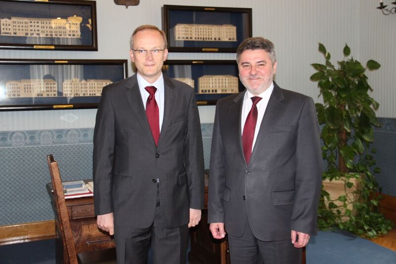 Od lewej: dr Łukasz Kamiński (Prezes IPN), Janusz Pęcherz (Prezydent Miasta Kalisza)