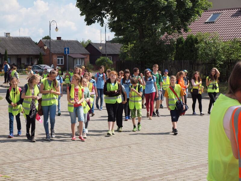 Uczestnicy rajdu podczas XXII lekcji historii w terenie, Diabla Góra