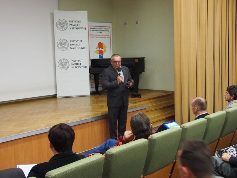 Marek Drużka, dyrektor łódzkiego oddziału Instytutu Pamięci Narodowej powitał uczestników seminarium