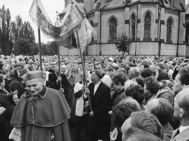 IPN Ld-16-2-2-31 Obchody milenium Tysiąclecia Chrztu Polski w diecezji łódzkiej. Uroczystości w dniu 10 czerwca 1967 r. katedrze w Łodzi.