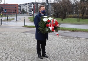 13 kwietnia Łódź -  Dzień Pamięci Ofiar Zbrodni Katyńskiej.