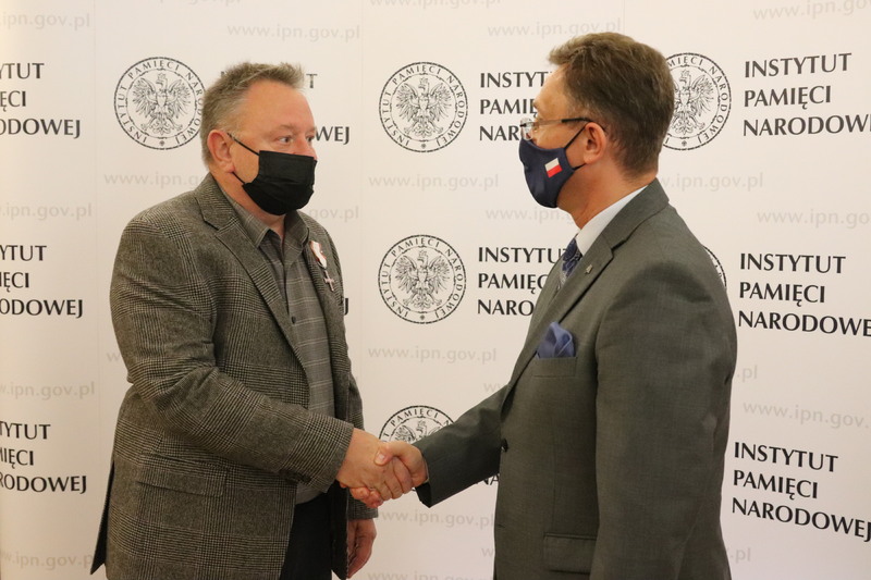 Wręczenie Krzyża Wolności i Solidarności Panu Maciejowi Butkiewiczowi – Łódź, 13 września 2021 r.