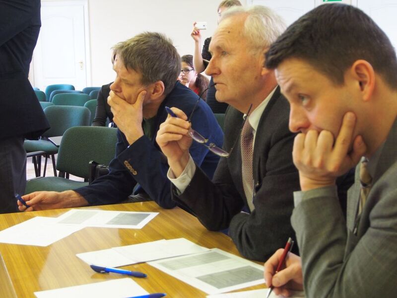 W jury części finałowej zasiadali od lewej: Paweł Spodenkiewicz, dr hab. Janusz Wróbel, Artur Ossowski – pracownicy OBEP IPN w Łodzi