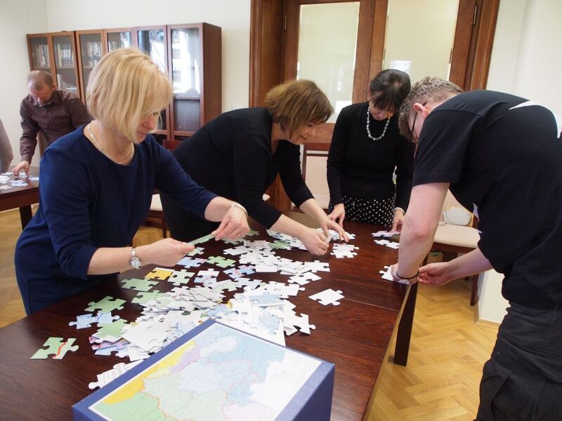 Uczestnicy warsztatów odbywających się w Oddziale IPN w Łodzi 