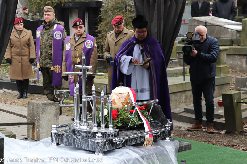 Pogrzeb ppłk. Haliny Kępińskiej-Bazylewicz - Kory,12.01.2022-10